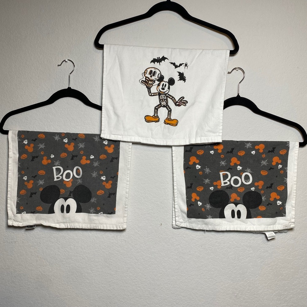 Disney Halloween Kitchen‎ Towels 3-Piece Set Mickey Mouse Skeleton Boo Ghosts
